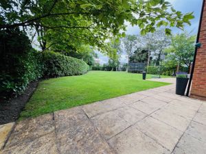 Photo 15- click for photo gallery